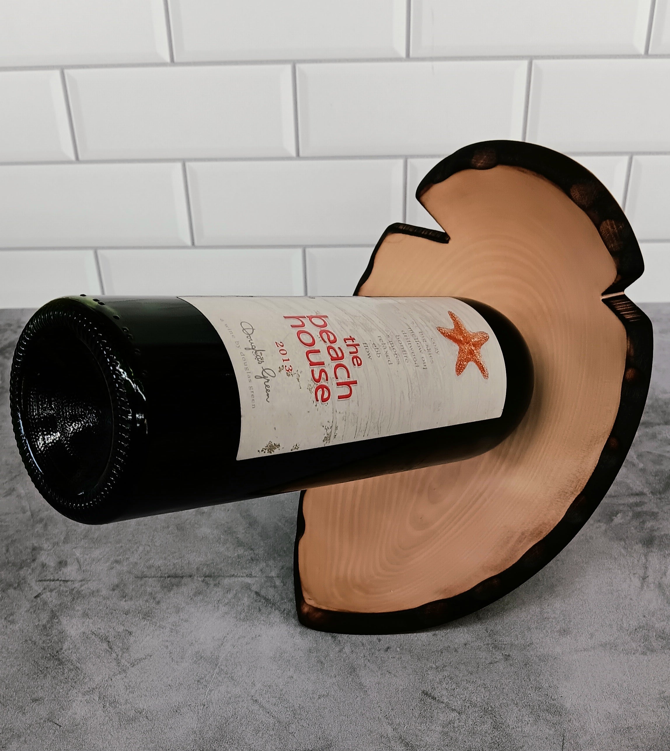 Hand-made Wine Bottle Holder - Arrowhead