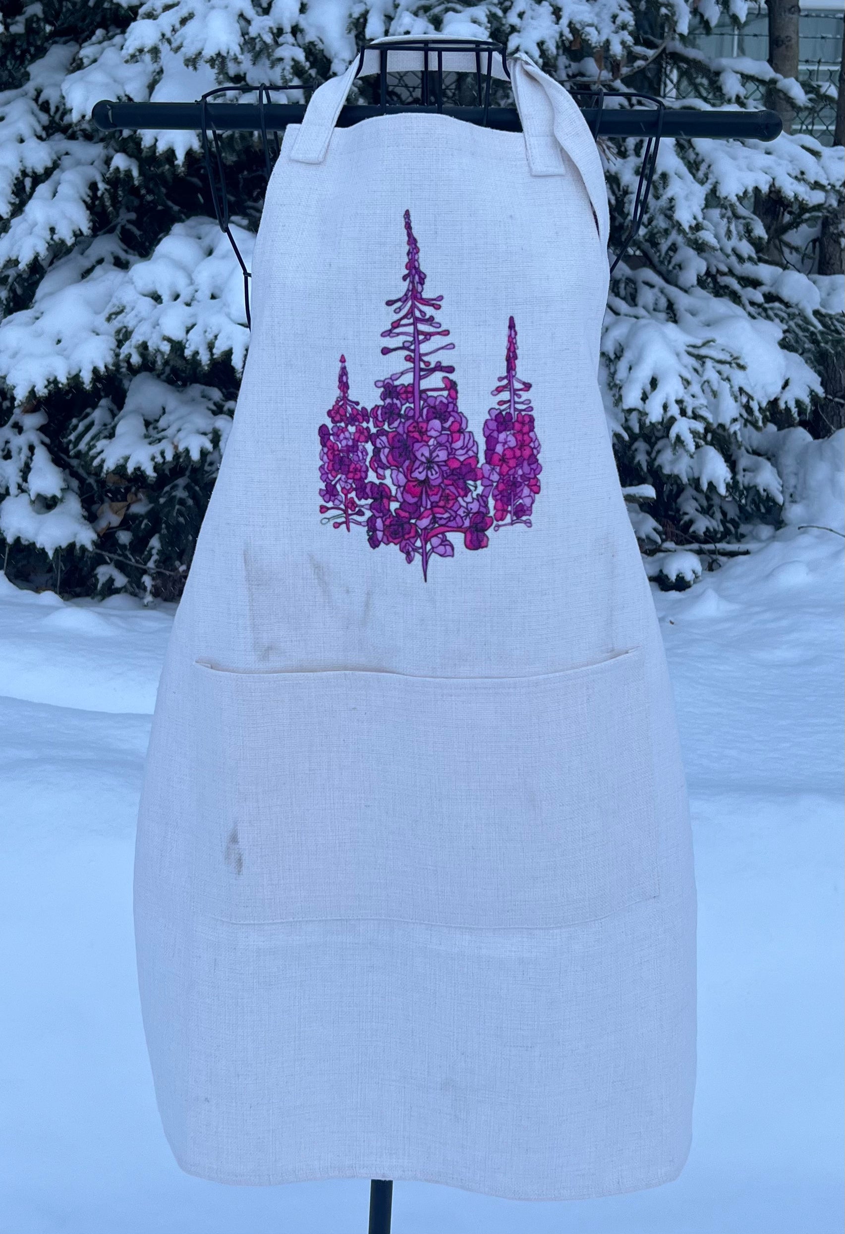 Alaska Wild & Free Apron