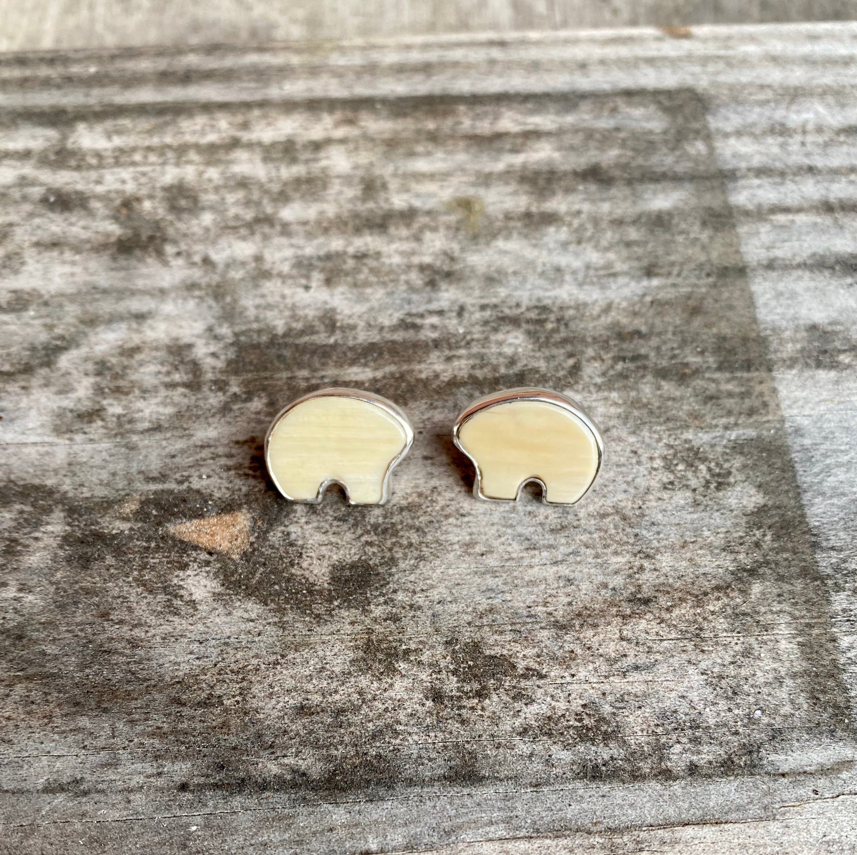 Nanook Ivory Post Earrings